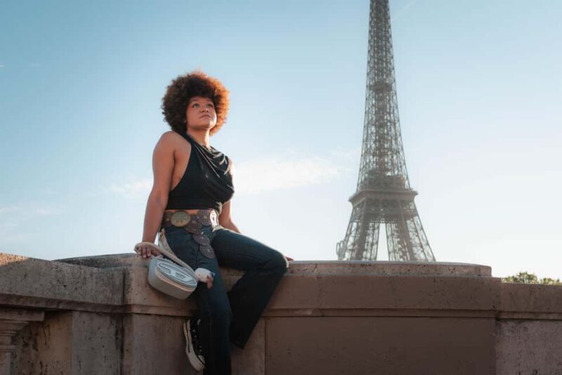 Paris Portrait Photoshoot at the Eiffel Tower - Practical Details and Tips