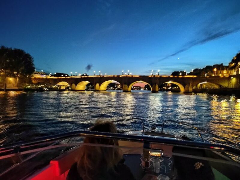 Paris: Private Boat Cruise on Seine River - FAQ