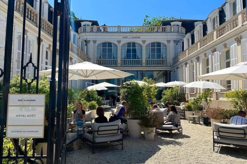 Paris: Private Champagne Tour  Picnic & Tasting + Gift - Who Will Love This Tour?