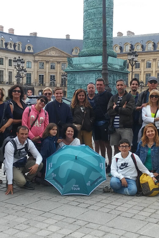 Paris: Private Customizable City Tour in Spanish - The Authentic Experience