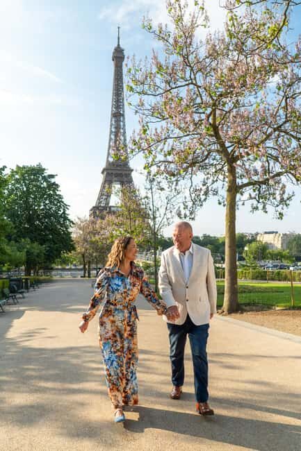 Paris: Private Eiffel Tower Express Photoshoot - Why This Experience Stands Out