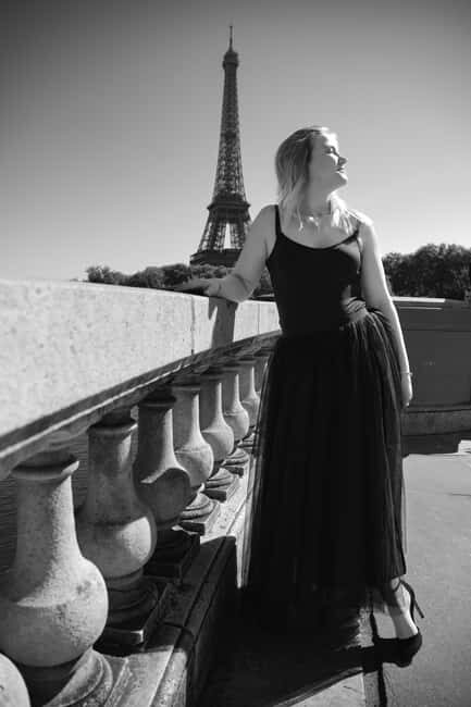 Paris: Private Photoshoot near any chosen Landmark - FAQ