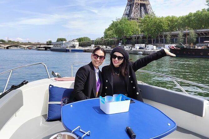 Paris Private Seine River Cruise with Captain - An In-Depth Look at the Experience