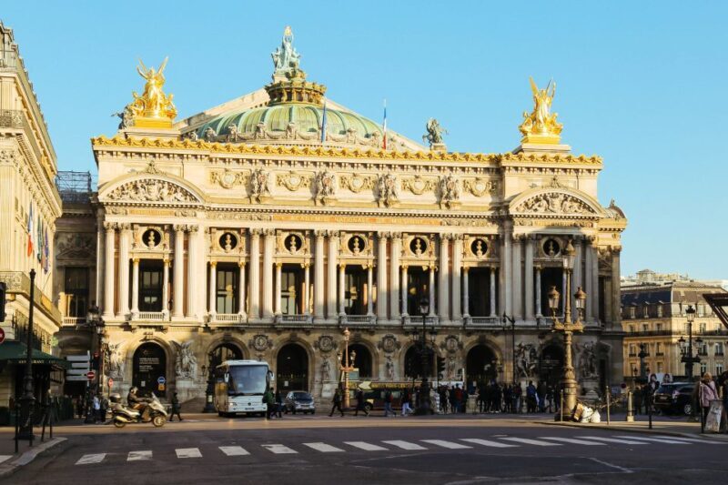 Paris: Private Tour with Locals  Highlights & Hidden Gems - Real Insights from Reviews