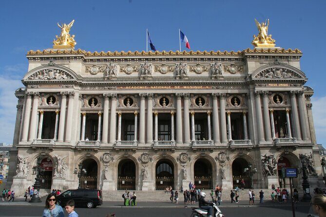 Paris Private Walking Tour with a Local Guide - FAQ