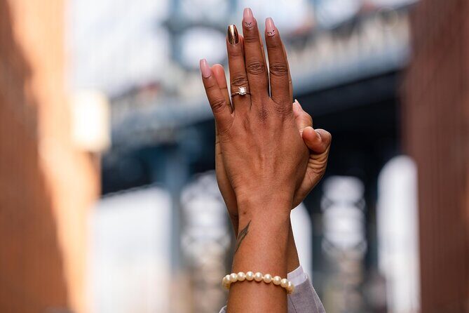 Paris: Professional Flying Dress Photoshoot @jonadress 30 mins - FAQ