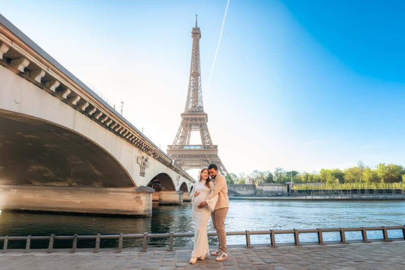 Paris: Professional Photoshoot with the Eiffel Tower - FAQ