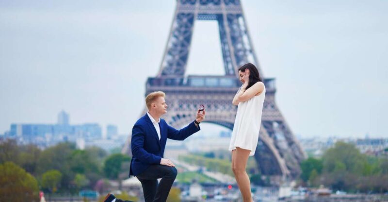 Paris: Romantic Photoshoot for Couples - An Honest Look at the Experience