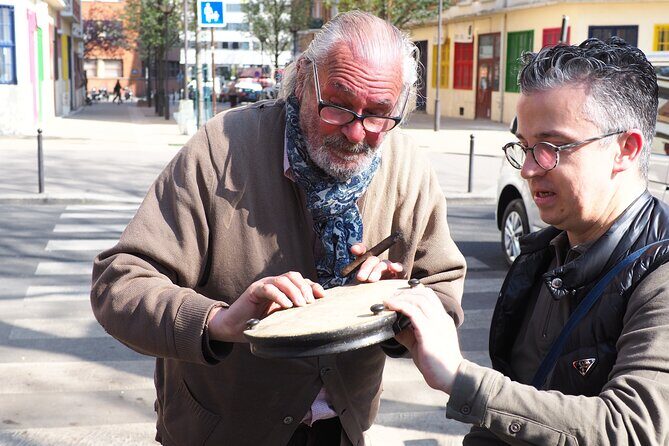 Paris: Saint Ouen Flea Market Guided Tour with Local Guide - Possible Drawbacks and Considerations
