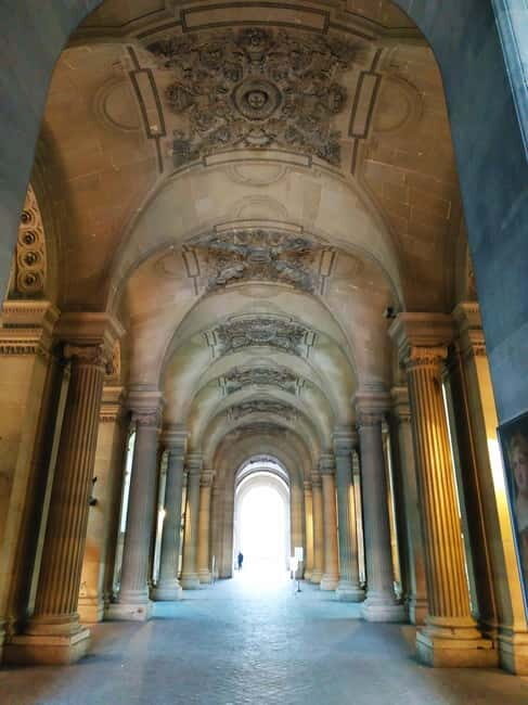 Paris: See 15 to 30 Top Sights with a Fun Guide - Key Points