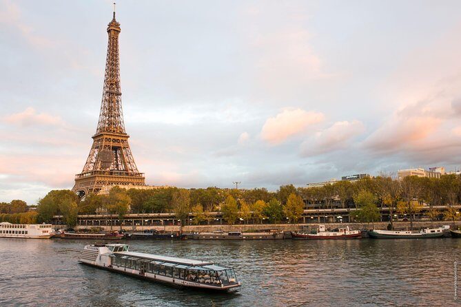 Paris Seine River Gourmet Lunch Cruise with Champagne Option - Who Would Enjoy This Tour?