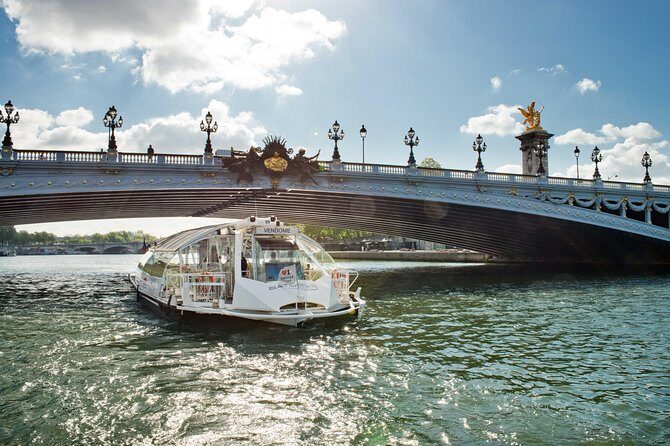 Paris Seine River Hop-On Hop-Off Sightseeing Cruise by Batobus - Who Is This Tour Best Suited For?