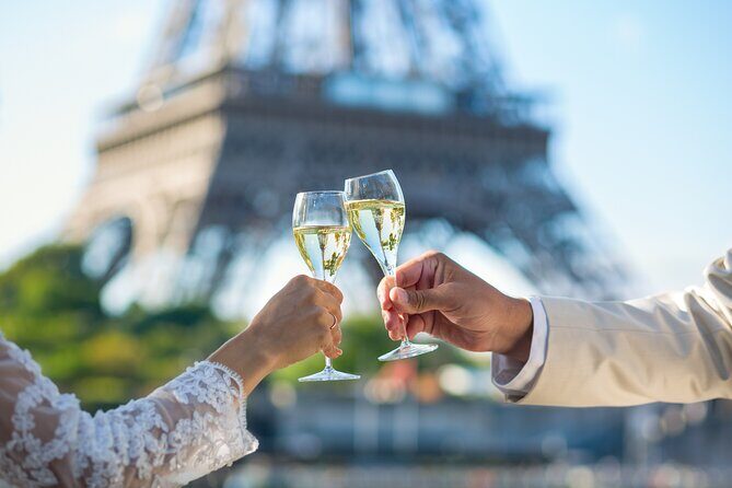 Paris Seine River Marriage Proposal Cruise by Bateaux Mouches - Who Is This Experience Best For?