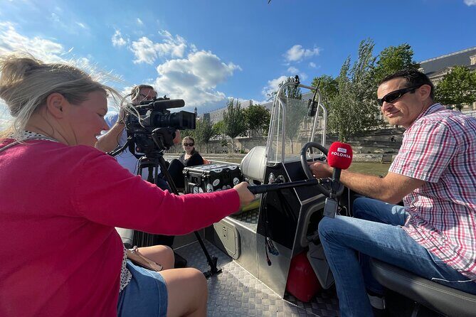 Paris Seine River Private or Shared Boat Tour - The Experience in Detail