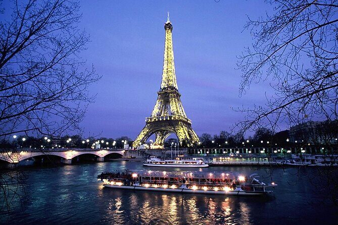 Paris Seine River Sightseeing Cruise Tour - Key Points
