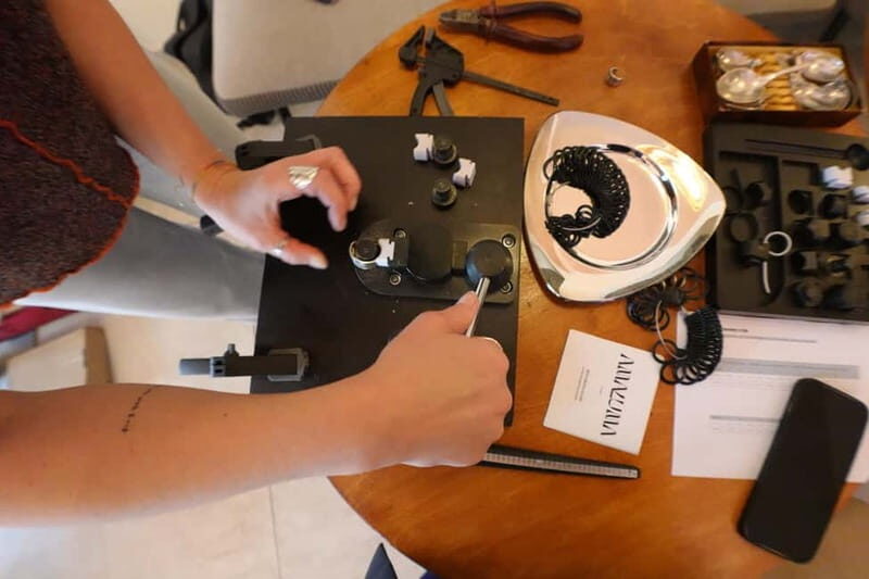 Paris: Silver Spoon Ring Workshop in Le Marais - An In-Depth Look at the Silver Spoon Ring Workshop