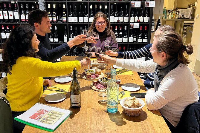 Paris South Montmartre Gourmet French Flavors Tasting Food Tour - Key Points