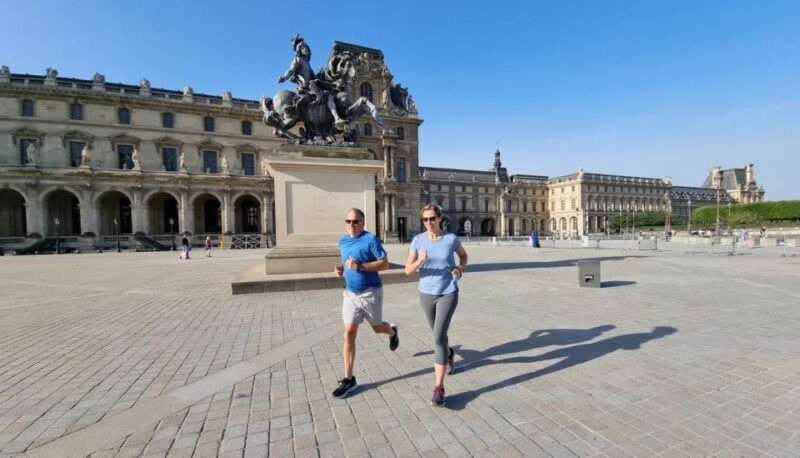 Paris: Sports, fun and educational discovery of the city - A detailed look at the Paris running tour experience