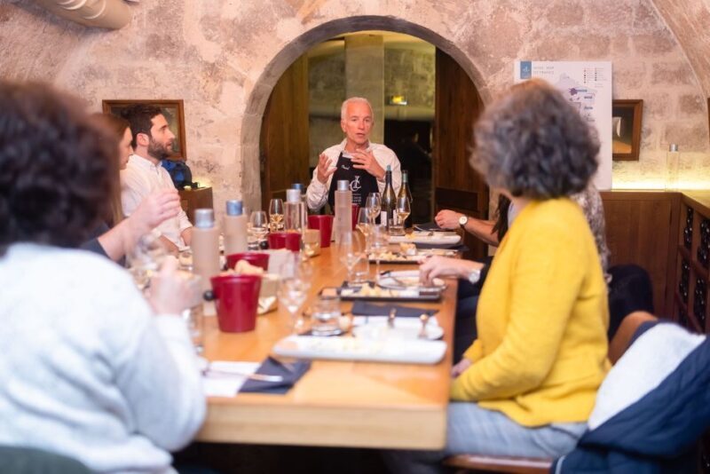 Paris: The Ultimate Wine and Cheese Tasting in English - An In-Depth Look at the Experience