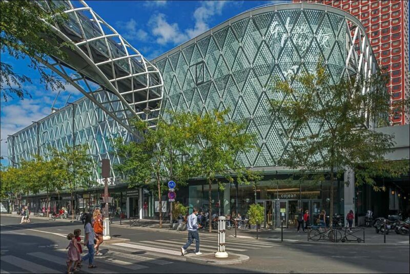 Paris - Ticket Quai Branly Museum & Shopping at Beaugrenelle - Exploring the Quai Branly Museum