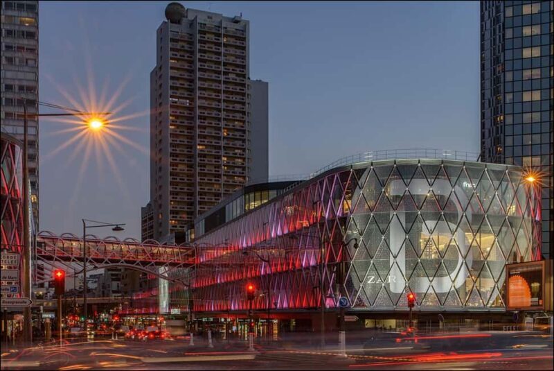 Paris - Ticket Quai Branly Museum & Shopping at Beaugrenelle - Who Is This Experience For?