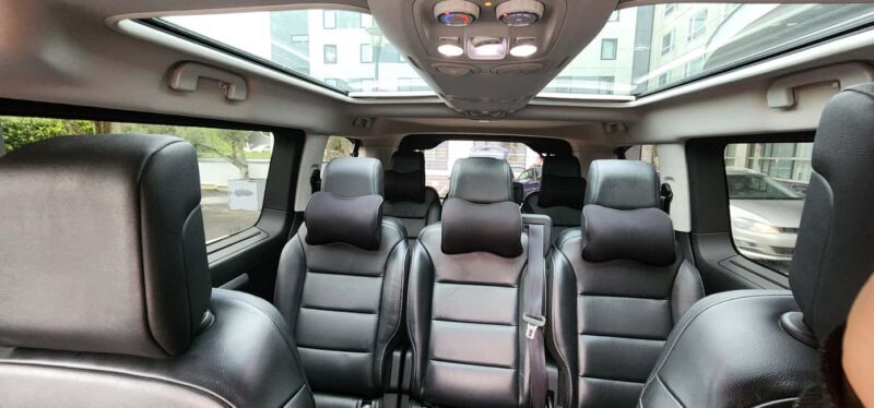 Paris to Mont Saint-Michel Day Trip in luxury van Live Guide - An Honest Breakdown: What to Expect on the Tour