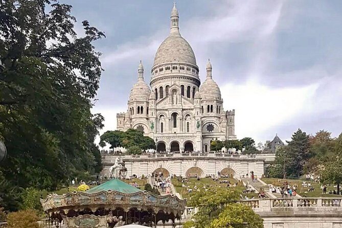 Paris Top Sights Half Day Walking Tour + Wine Tasting Experience - A Closer Look at the Paris Top Sights Half Day Tour