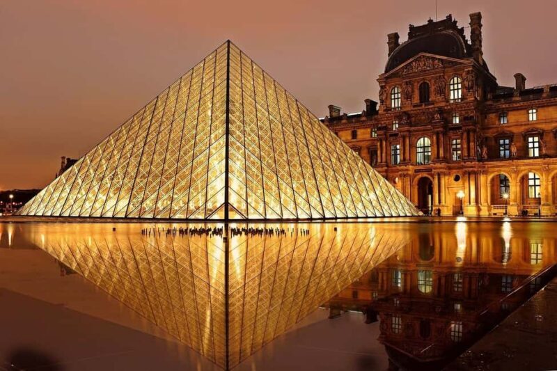 Paris VIP: Landmarks & Sightseeing Chauffeur Driven Tour 5hr - Key Points