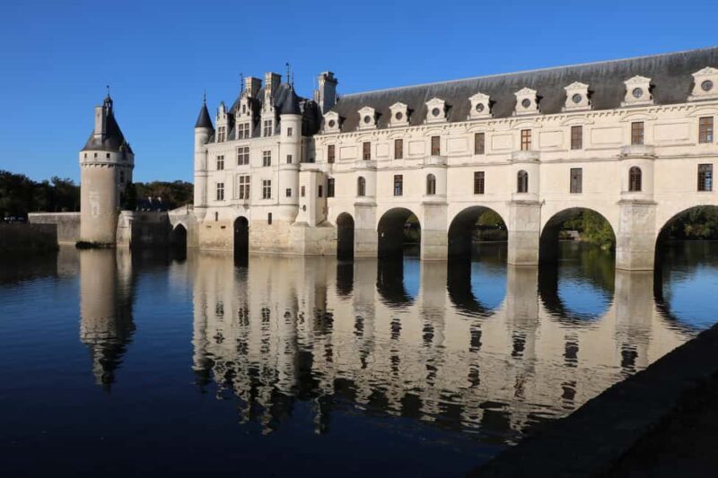Paris VIP: Loire Valley Chauffeur Driven Full Day Tour 12hrs - Key Points