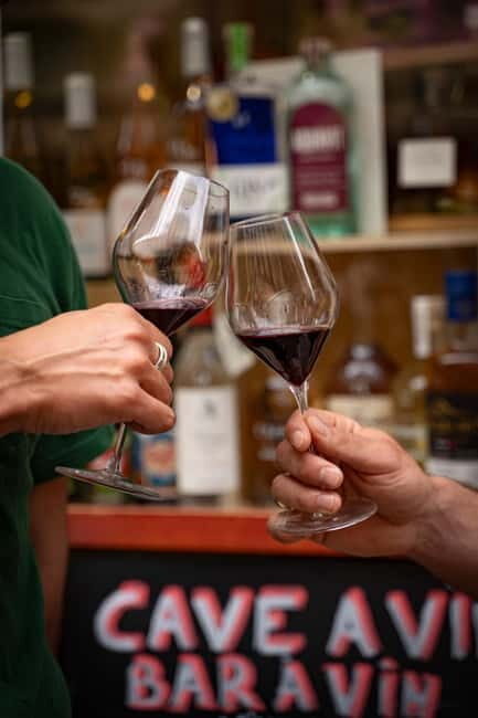 Paris : Wander & Wine - Small group wine tour in Montmartre - Key Points