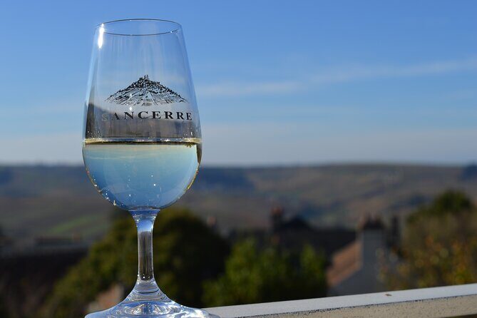 Paris Wine Day Tours exclusive wine tour in the Sancerre area - The Sum Up