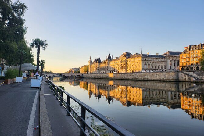 Paris Without People - Sunrise Bike Tour & Breakfast - A Bike Ride Through the Stillness of Paris: The Sunrise Bike Tour & Breakfast