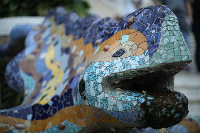 Park Guell and Sagrada Familia, Gaudí's Masterpieces Private Tour - An In-Depth Look at the Tour