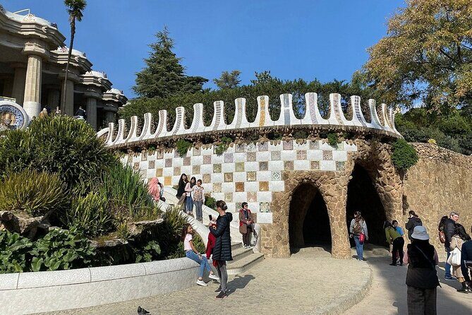 Park Güell Guided Tour in Barcelona - Who Should Consider This Tour?