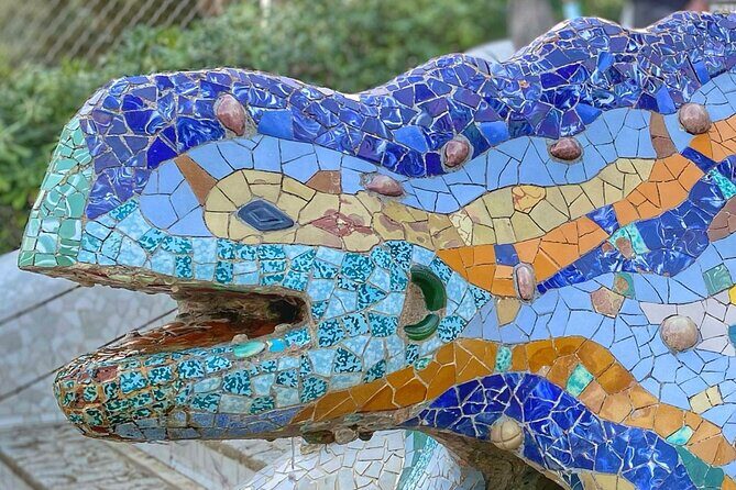 Park Guell Guided Tour in Barcelona with Entry - The Details of the Tour