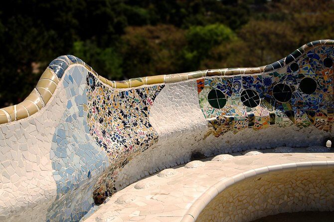 Park Guell: Skip the Line Guided Tour - Key Points