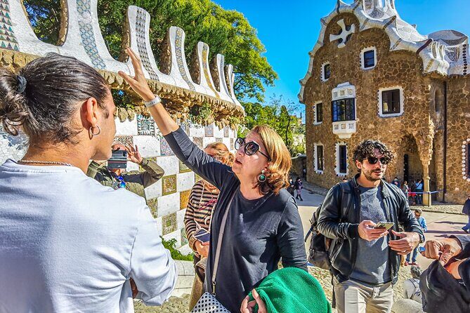 Park Guell Small Group Guided Tour with Skip the Line Ticket - FAQ