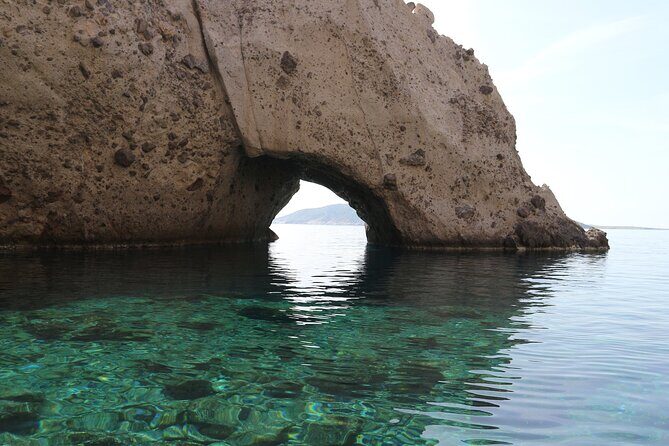 Paros-Antiparos Private Cruise on a Luxurious Saxdor 320 - FAQs