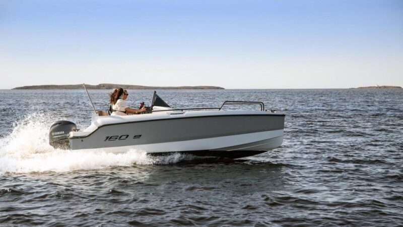 Paros: Full-Day New Modern Boat Rental with Self-Driving - Who Should Consider This Experience?