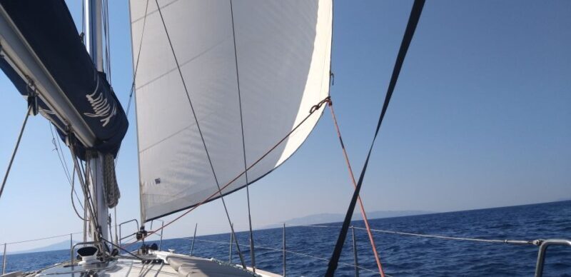 Paros: Iraklia, Schinoussa, & Naxos Sailing Tour with Lunch - Key Points
