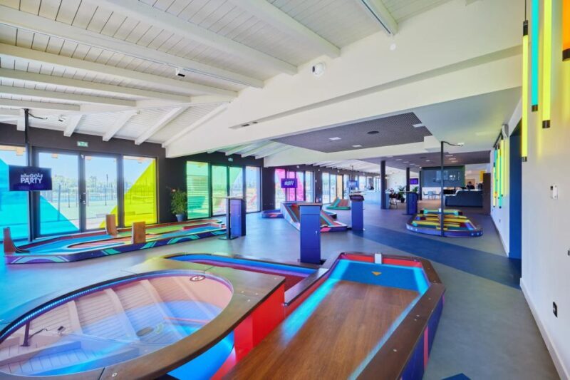 Part of Mini Golf in Deauville indoors and connected - What to Expect from the Indoor Mini-Golf Experience