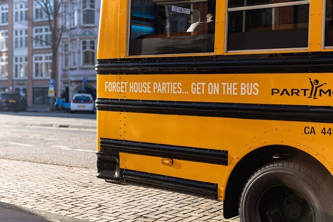 Partybus Amsterdam for 15 persons (1 hour drive) - The Route and the Experience in Practice