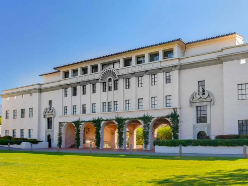 Pasadena: Caltech Guided Campus Tour - A Closer Look at the Caltech Campus Tour