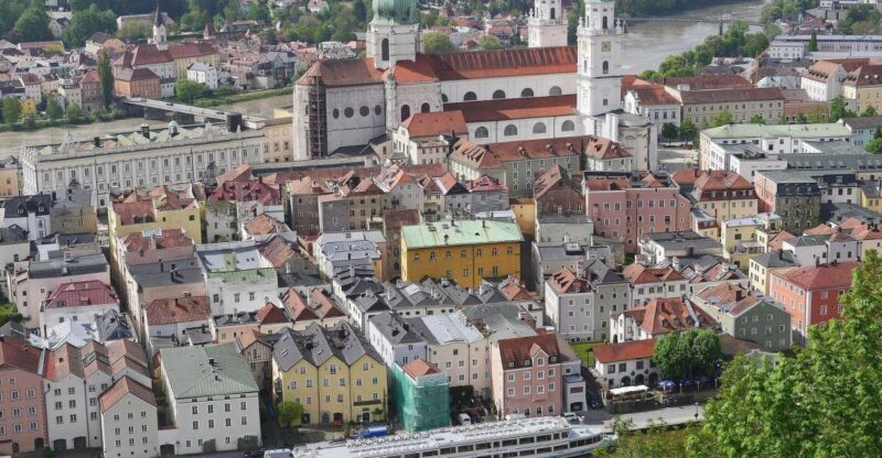 Passau Private Walking Tour with a Professional Guide - Practical Details and Tips