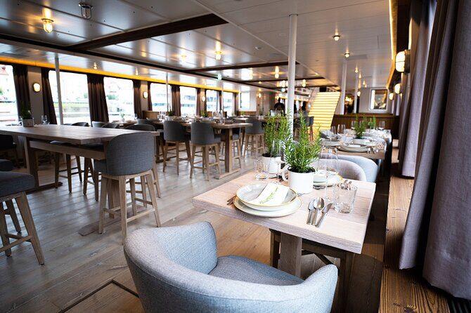 Passau XL Sightseeing Tour - The Boat: More Than Just Transport