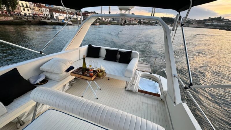 Passeio de barco rio douro inesquecível - Key Points