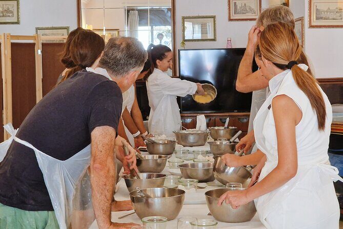 Pasta and Tiramisu Cooking Class in Rome, Piazza Navona - Key Points