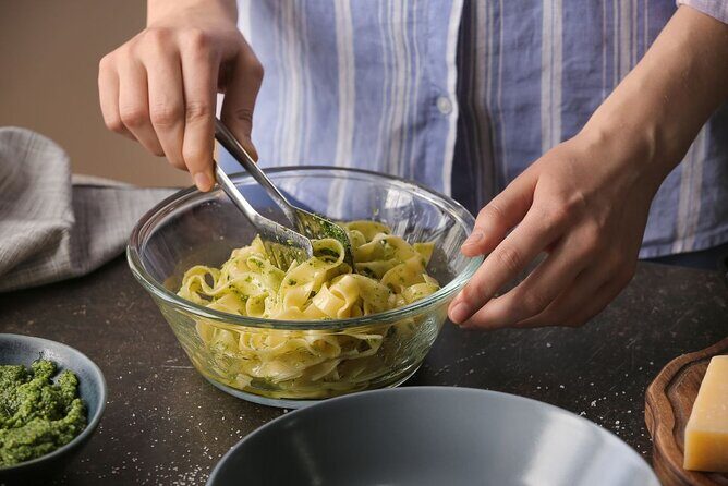 Pasta Cooking Class with Pesto Sauce Making in Rome City Center - Who Should Book This Experience?