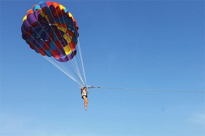 Pattaya: Koh Larn Speedboat Tour with Thai Lunch and Transfers - The Sum Up
