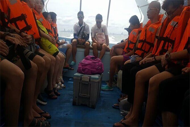 PATTAYA:Coral Island speed boat+Parasailing+Jet Ski+Banana+Snorkeling+Lunch - FAQ